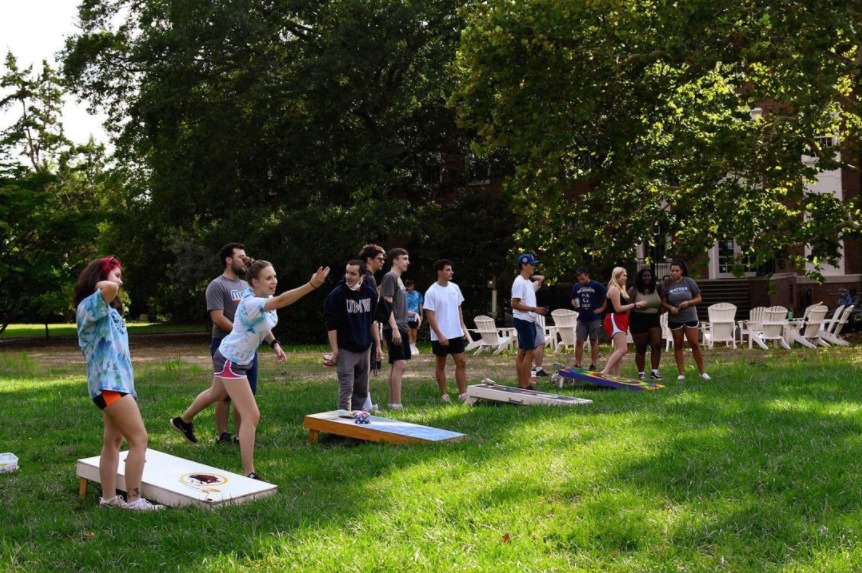 Cornhole Club offers students a new opportunity to get outside